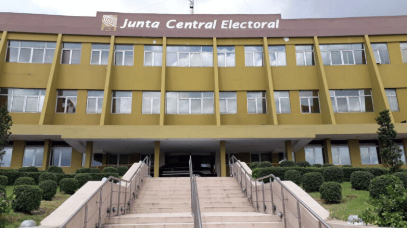 JCE Emite Resolución 7-2025 Sobre Categoría de Partidos y Orden en la Boleta Electoral