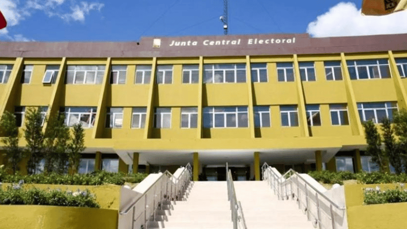 Aspirantes que inicien campaña antes de tiempo no podrán oficializar candidaturas, según Ley 33-18