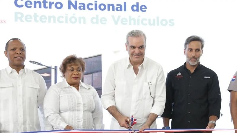 Gobierno entrega el centro de retención de vehículos