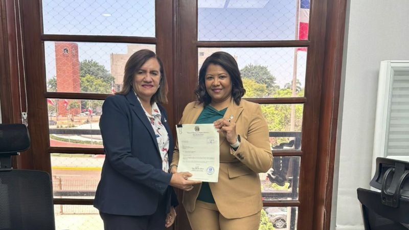 Diputada Yalis Soto somete proyecto de ley para garantizar educación inclusiva a niños con discapacidad