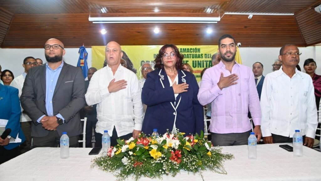 Dra Aquino lanza candidatura al Colegio Médico Dominicano mostrando fortaleza de susestructuras