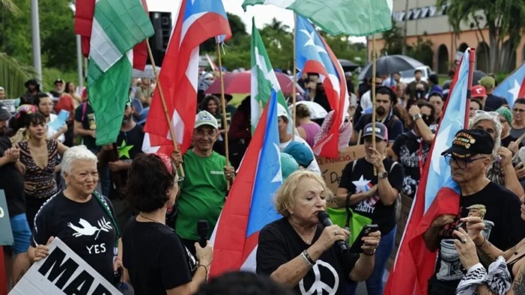 Protestas en Puerto Rico contra maniobras militares de EE. UU.
