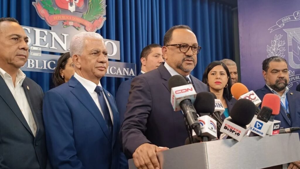 Gobierno deposita proyecto para fusionar los ministerios de Educación y Educación Superior