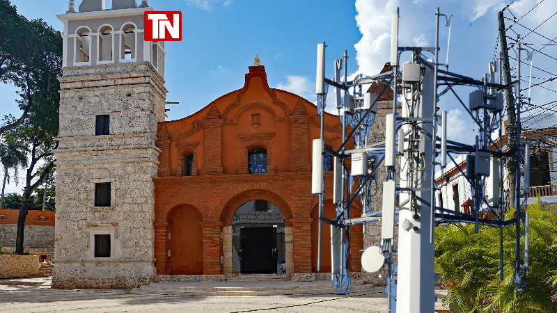 Senador propone instalar WiFi en todas las iglesias del país