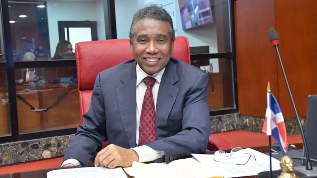 “San Juan está de pie”: Félix Bautista se suma a marcha y rechaza proyecto minero