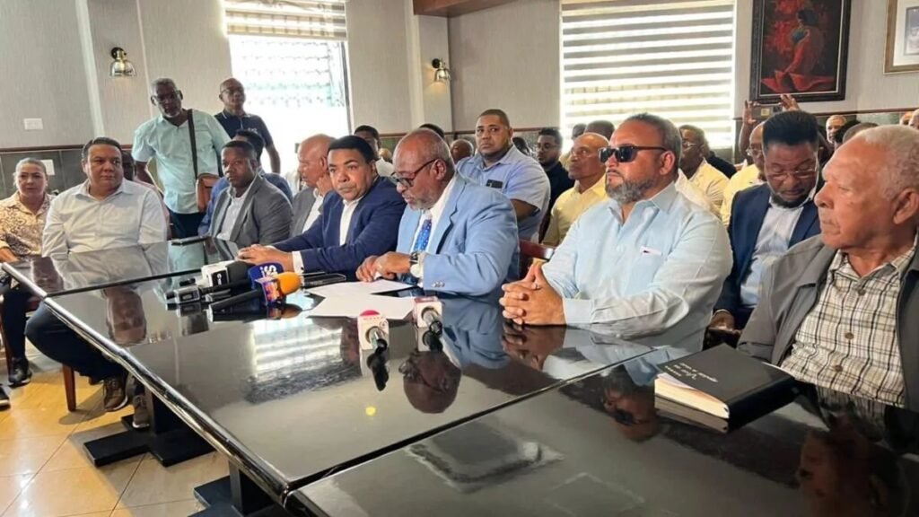 Gremios garantizan estabilidad en pasajes pese a presión económica